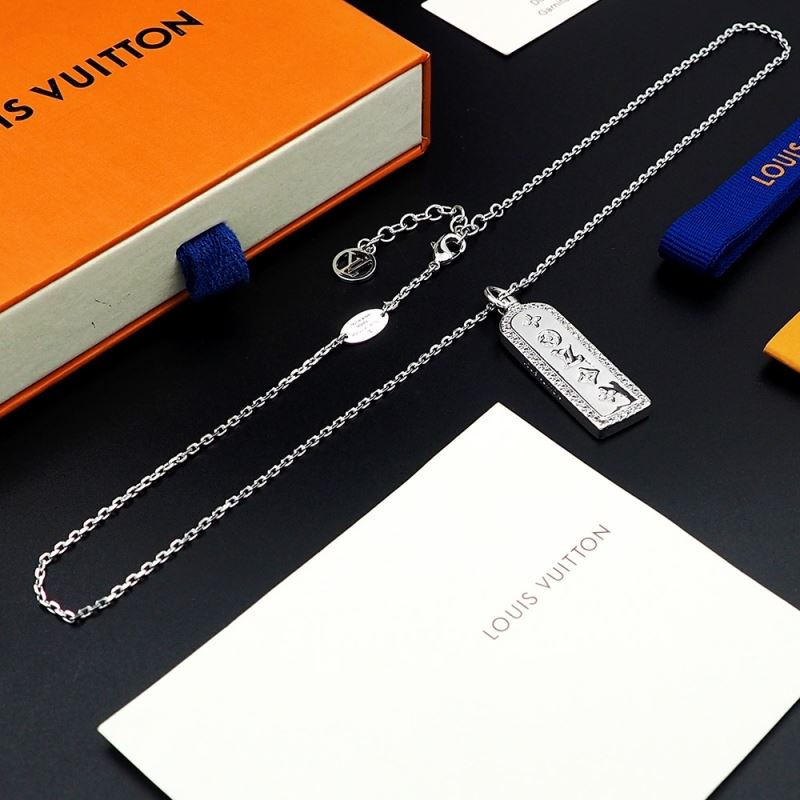 Louis Vuitton Necklaces